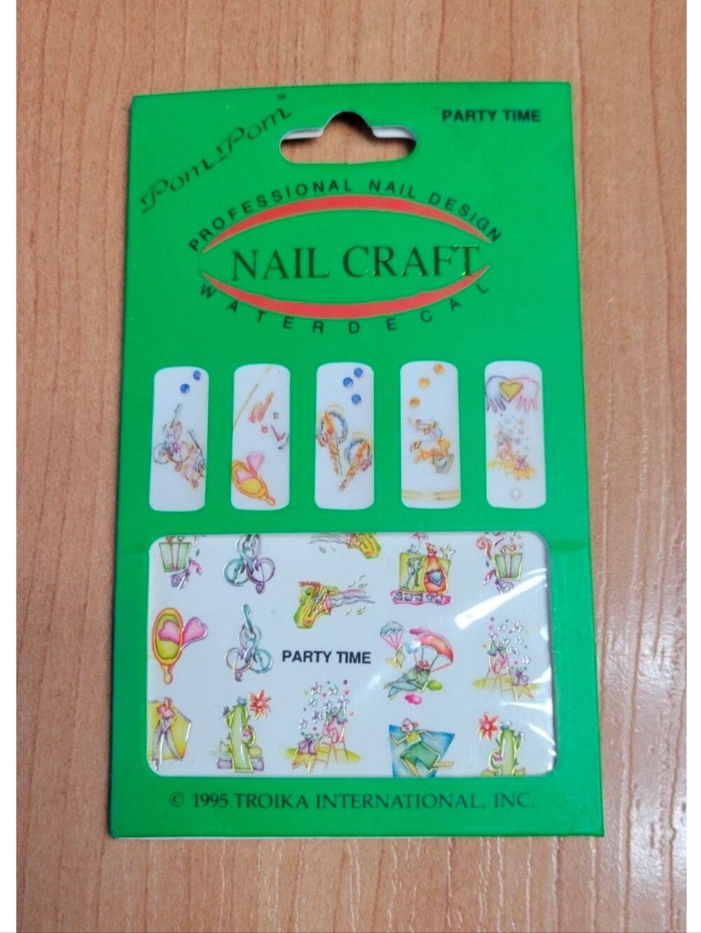 Vintage Pom Pom Nail Craft water decals
